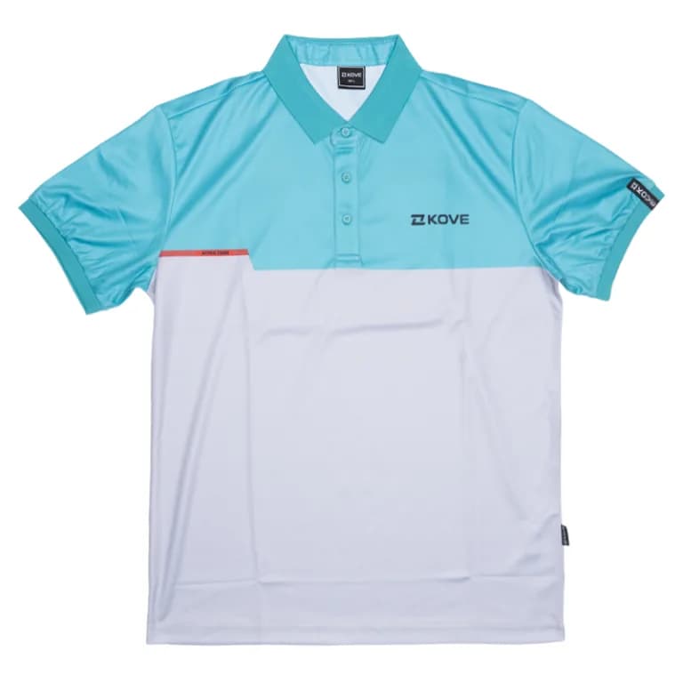 Polo de manga corta bicolor: parte superior verde agua y parte inferior blanca, con logotipo KOVE en el pecho y franja roja divisoria